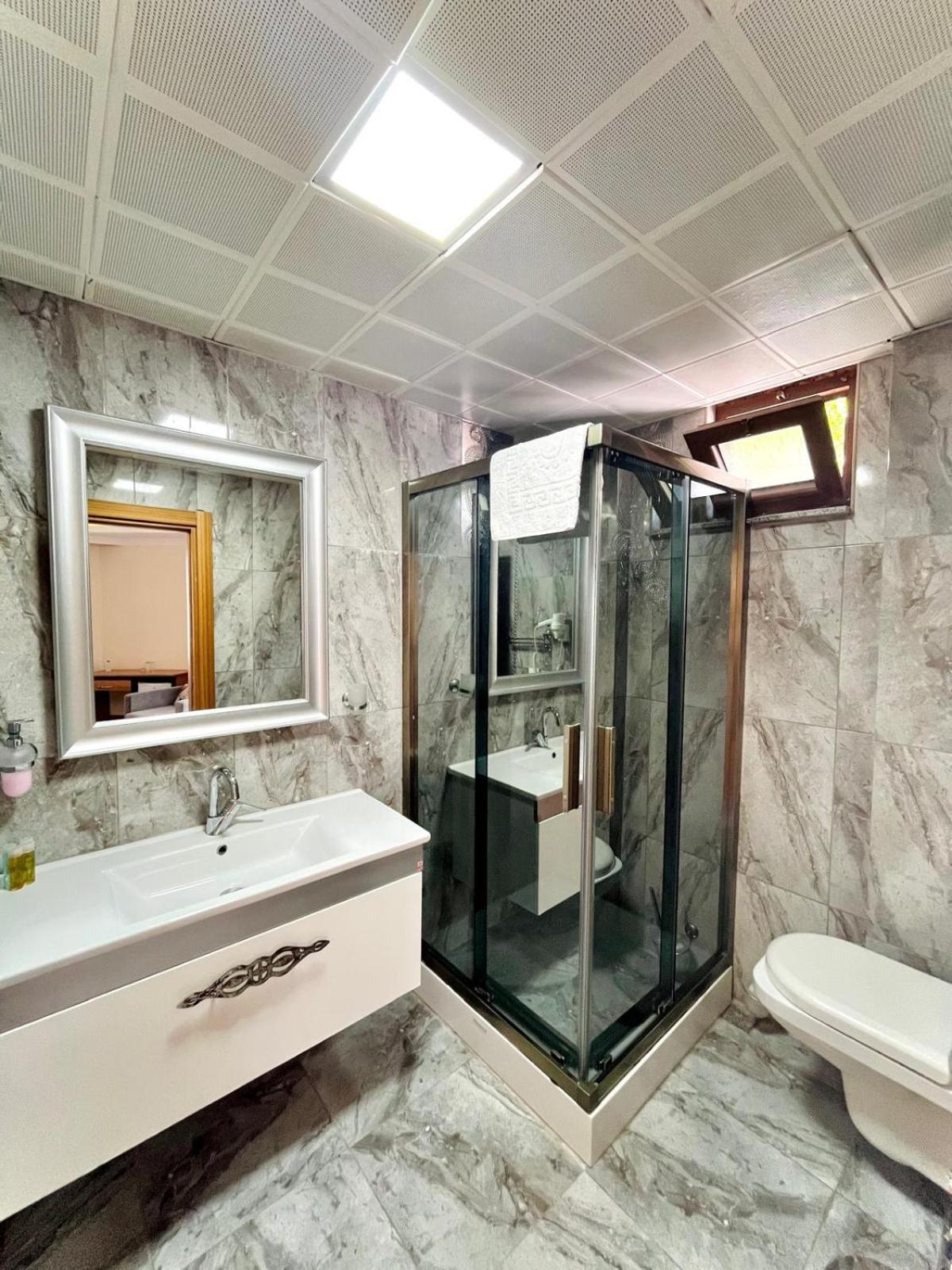 Mari Pembe Otel Marmara Adasi Bagian luar foto